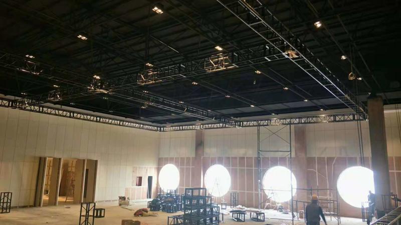 1541568358114070.jpg 1541568358114070