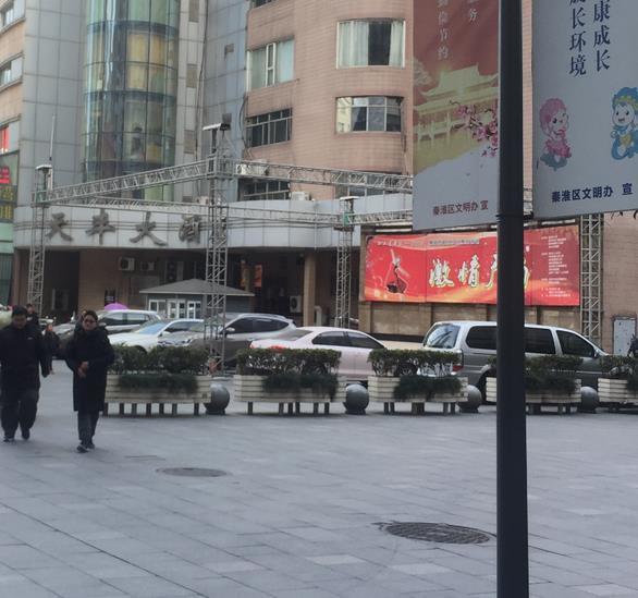 步行街舞臺(tái)桁架